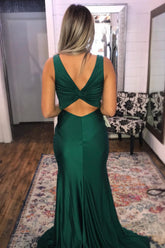 Green Keyhole V-Neck Long Prom Dress With Split Front